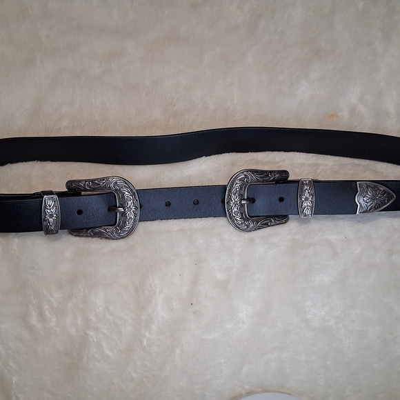 Black and Silver Ornate Western Belt - Picture 1 of 8